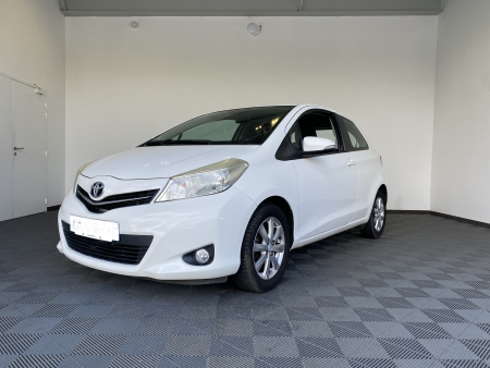 TOYOTA Yaris 90 D-4D Dynamic - Véhicule Occasion - Océane Auto TOYOTA Yaris 90 D-4D Dynamic - Véhicule Occasion Océane Auto