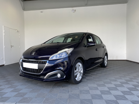 PEUGEOT 208 PureTech 82ch S&S BVM5 Signature - Véhicule Occasion - Océane Auto PEUGEOT 208 PureTech 82ch S&S BVM5 Signature - Véhicule Occasion Océane Auto